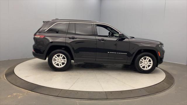 2024 Jeep Grand Cherokee Laredo 4x4