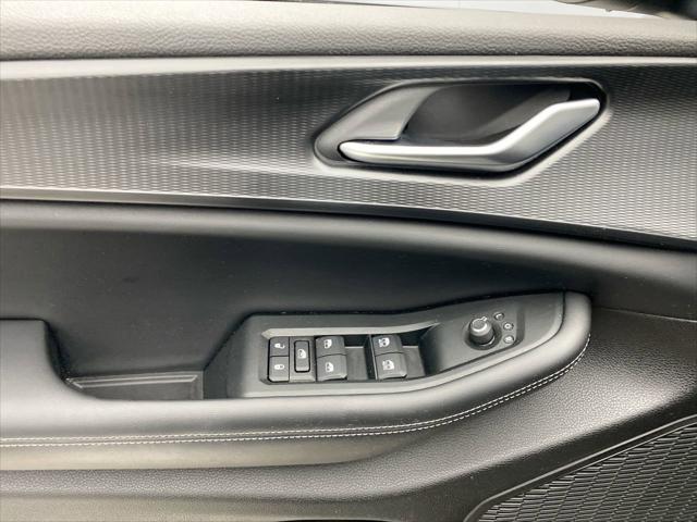 2024 Jeep Grand Cherokee Laredo 4x4