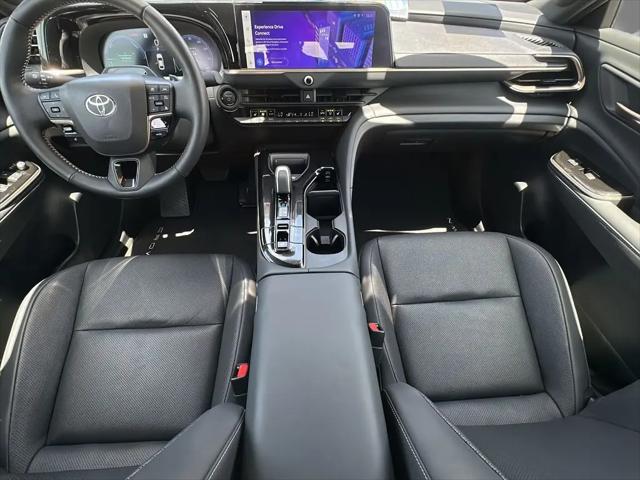 2024 Toyota Crown Platinum