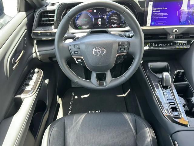 2024 Toyota Crown Platinum