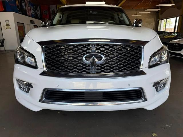 2015 INFINITI QX80 Standard