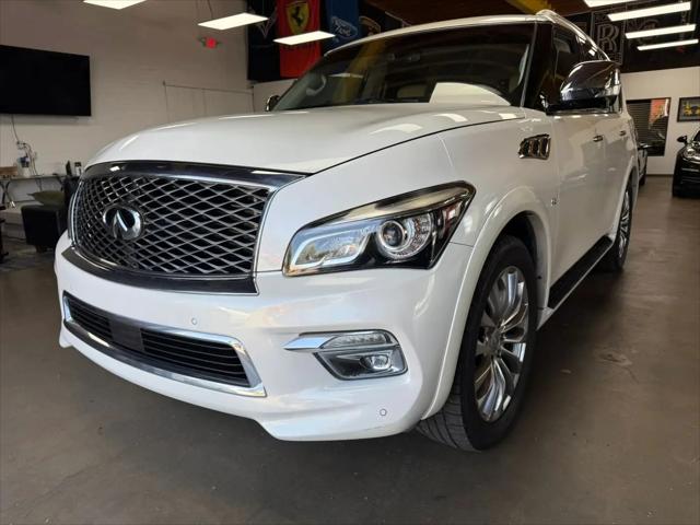 2015 INFINITI QX80 Standard