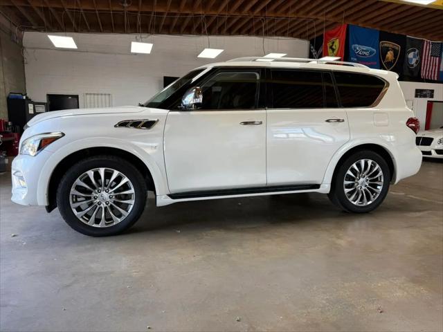 2015 INFINITI QX80 Standard