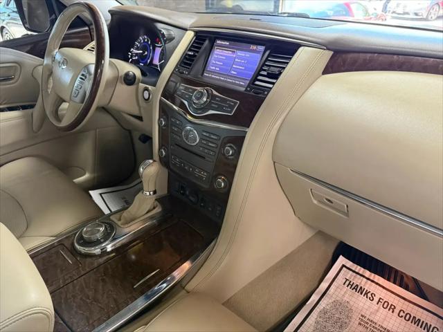 2015 INFINITI QX80 Standard