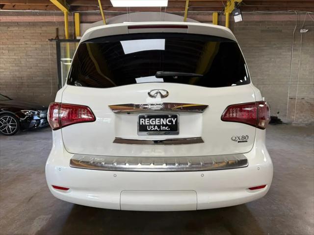 2015 INFINITI QX80 Standard