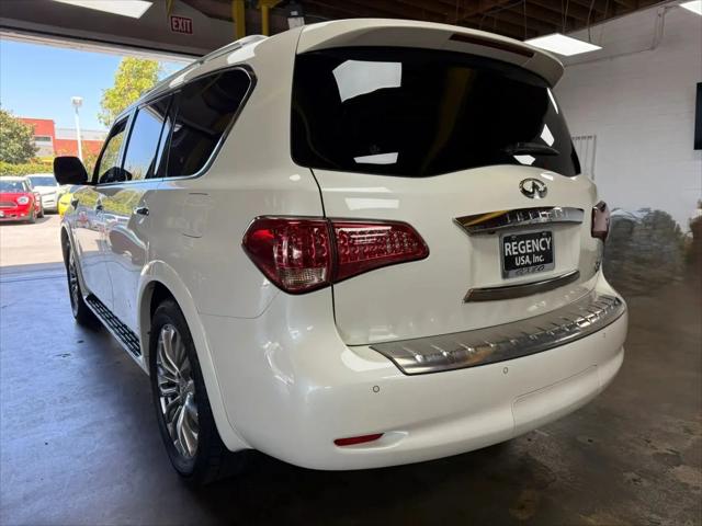 2015 INFINITI QX80 Standard