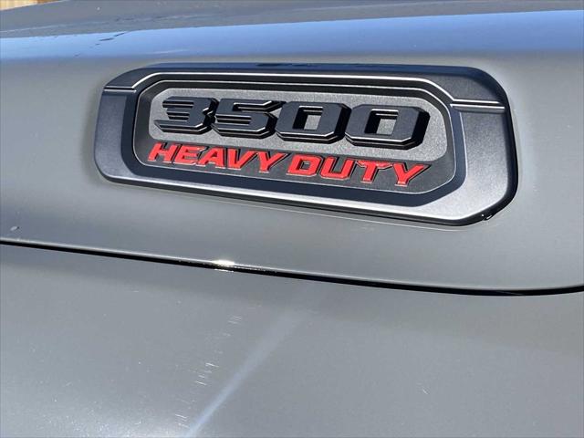 2026 Ram 3500 Tradesman Crew Cab 4x4 8' Box