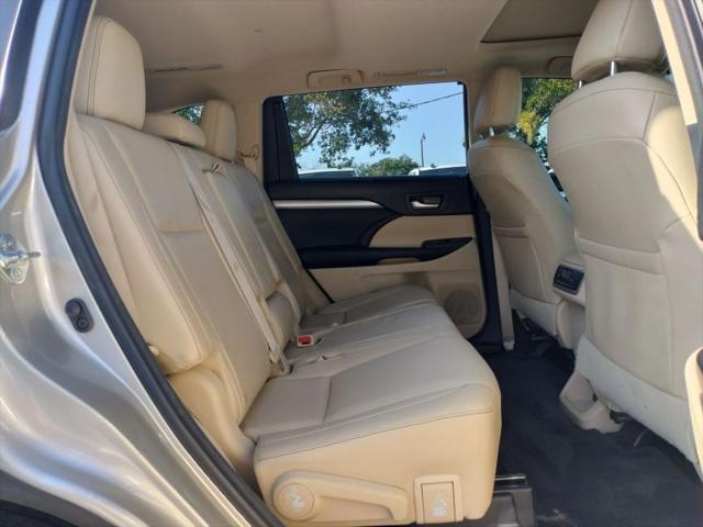 2015 Toyota Highlander XLE V6