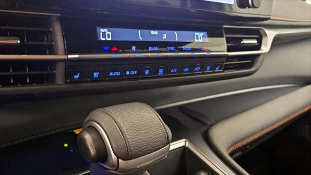 2024 Toyota Sienna XSE