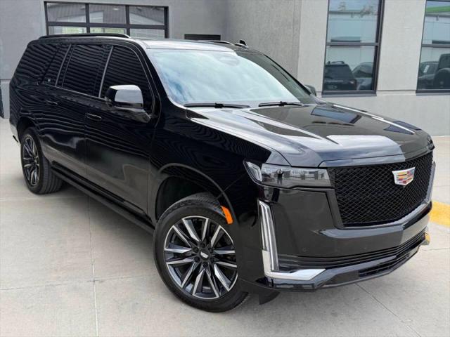 2023 Cadillac Escalade ESV 4WD Sport Platinum