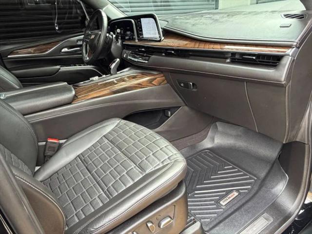 2023 Cadillac Escalade ESV 4WD Sport Platinum