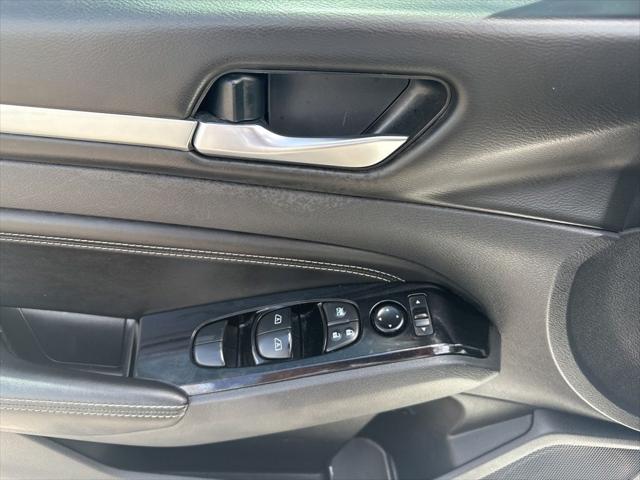 2021 Nissan Altima SL FWD