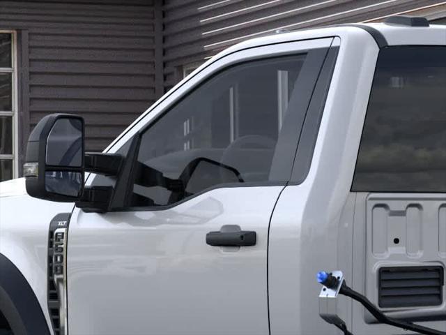 2026 Ford 600 XLT