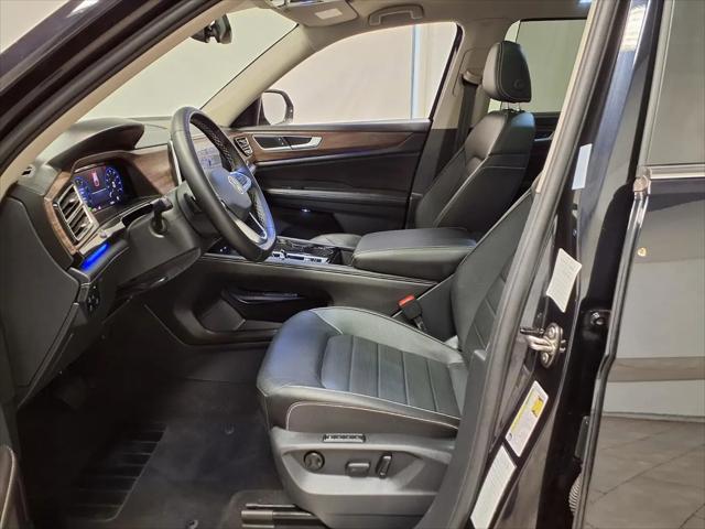 2025 Volkswagen Atlas 2.0T SEL