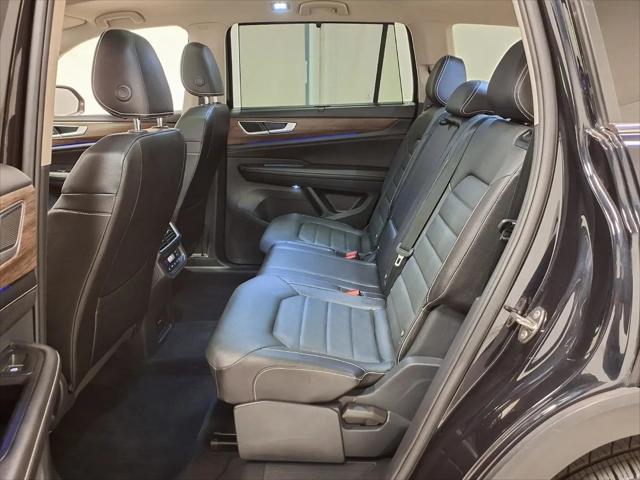 2025 Volkswagen Atlas 2.0T SEL