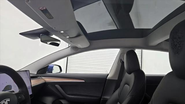 2022 Tesla Model 3 Long Range Dual Motor All-Wheel Drive