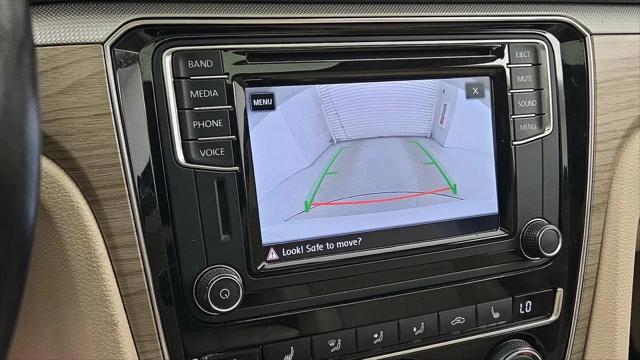 2017 Volkswagen Passat 1.8T SE