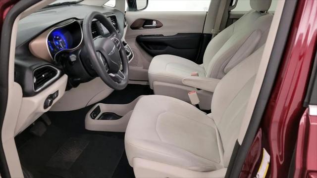 2017 Chrysler Pacifica LX