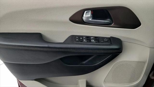 2017 Chrysler Pacifica LX