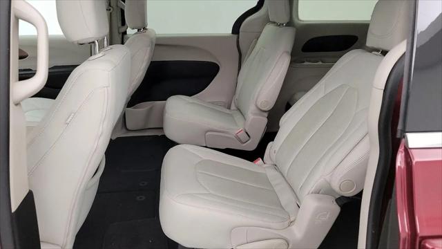 2017 Chrysler Pacifica LX