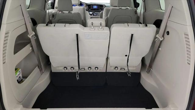 2017 Chrysler Pacifica LX