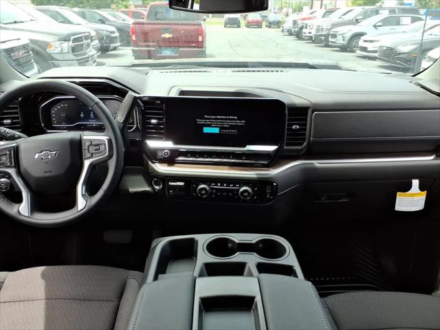 2025 Chevrolet Silverado 2500HD 4WD Crew Cab Standard Bed LT