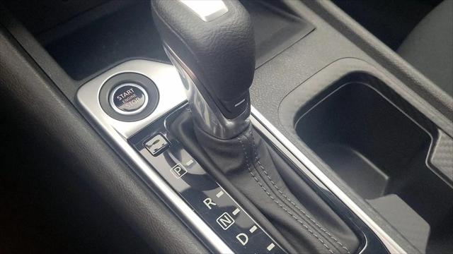 2023 Nissan Sentra SV Xtronic CVT