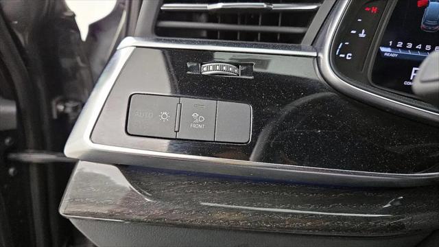 2023 Audi Q7 Premium Plus 45 TFSI quattro Tiptronic
