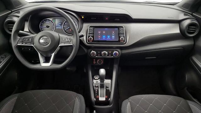 2020 Nissan Kicks S Xtronic CVT