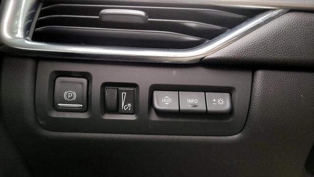 2020 Cadillac XT4 FWD Premium Luxury
