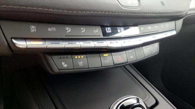 2020 Cadillac XT4 FWD Premium Luxury