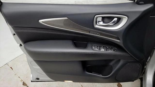 2020 INFINITI QX60 LUXE AWD