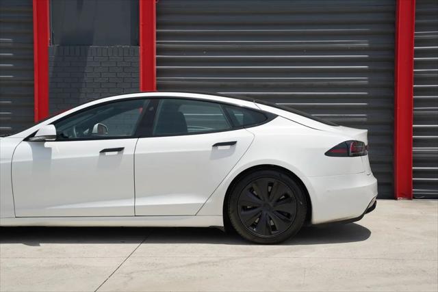 2023 Tesla Model S Standard Range