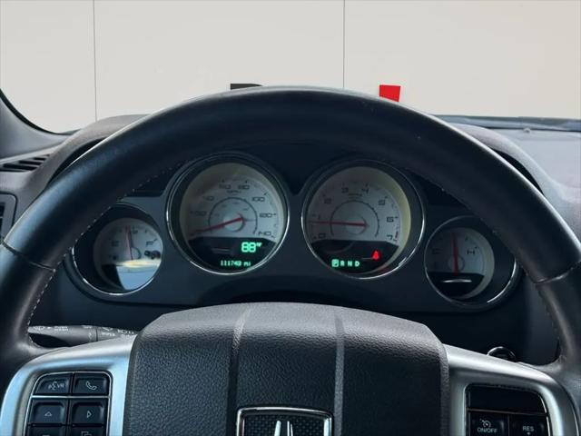 2013 Dodge Challenger SXT