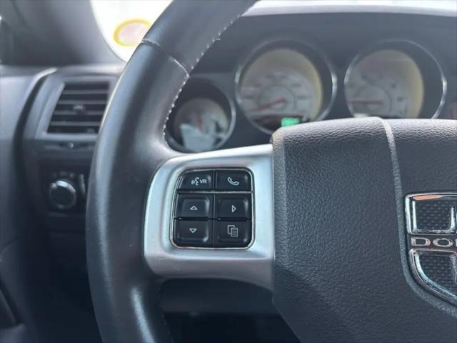 2013 Dodge Challenger SXT