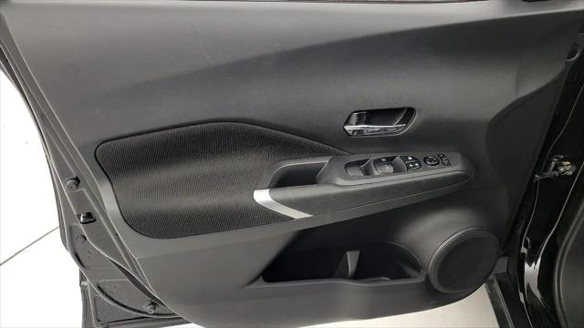 2021 Nissan Kicks SV Xtronic CVT