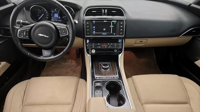 2017 Jaguar XE 35t Prestige