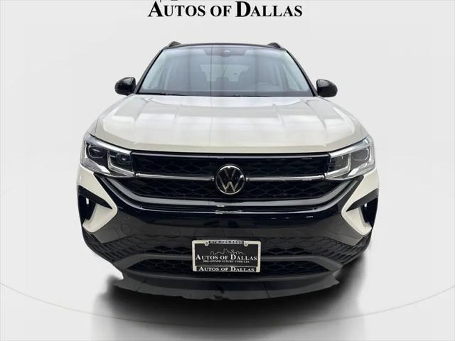 2024 Volkswagen Taos 1.5T SE Black