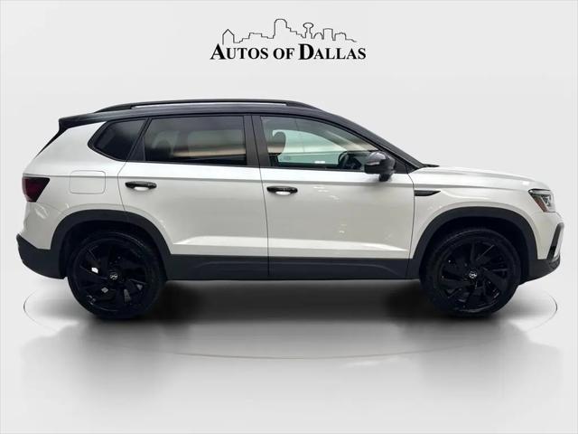 2024 Volkswagen Taos 1.5T SE Black