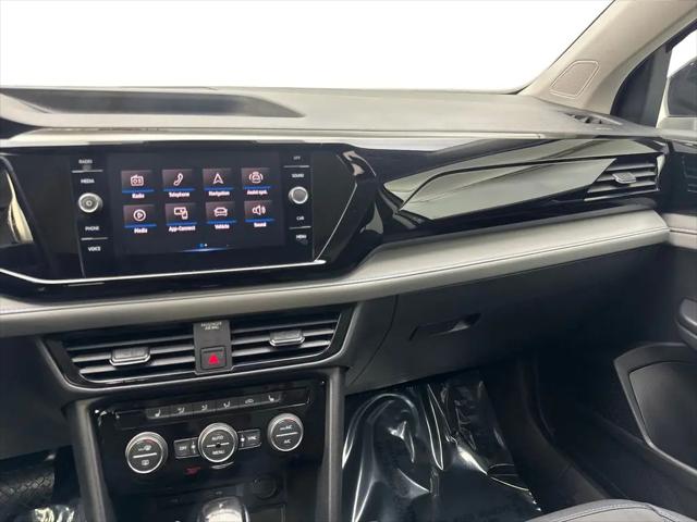 2024 Volkswagen Taos 1.5T SE Black