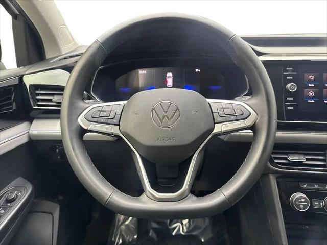 2024 Volkswagen Taos 1.5T SE Black