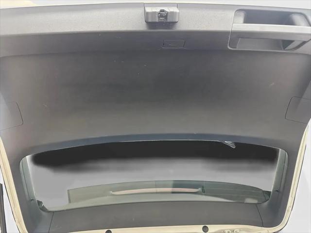 2024 Volkswagen Taos 1.5T SE Black