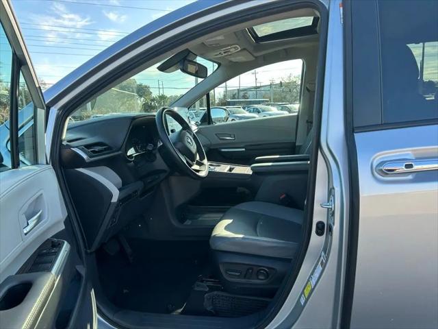 2024 Toyota Sienna XLE