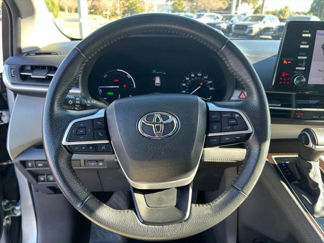 2024 Toyota Sienna XLE