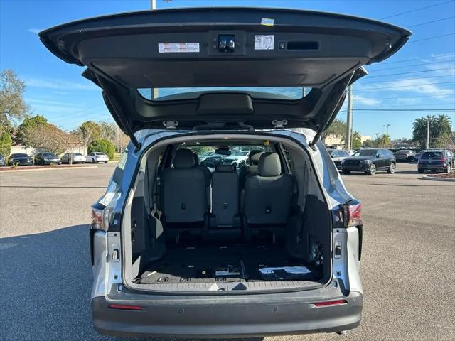 2024 Toyota Sienna XLE