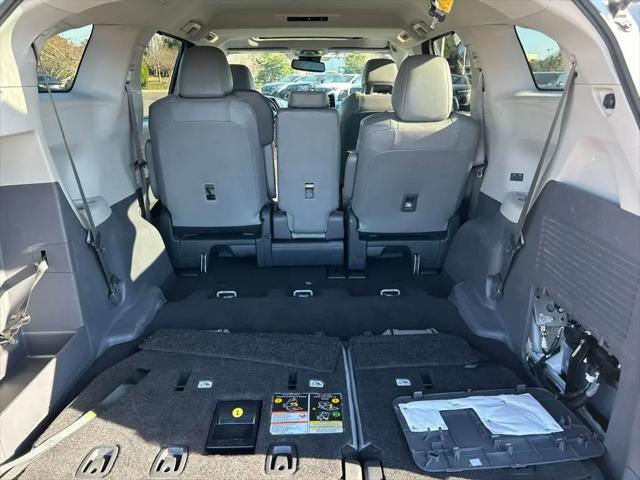 2024 Toyota Sienna XLE