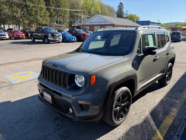 2022 Jeep Renegade Altitude 4x4