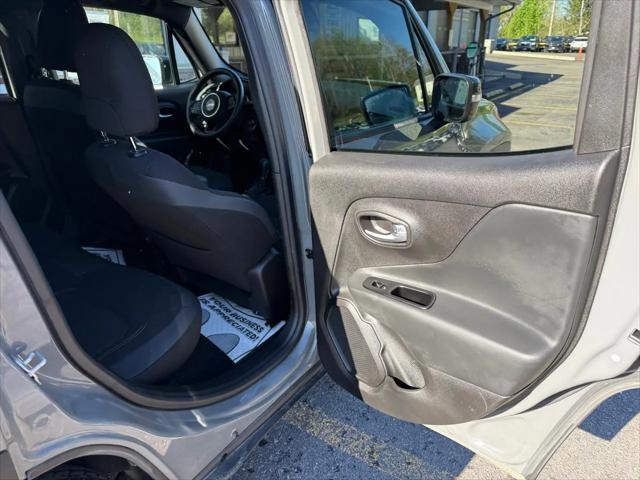 2022 Jeep Renegade Altitude 4x4