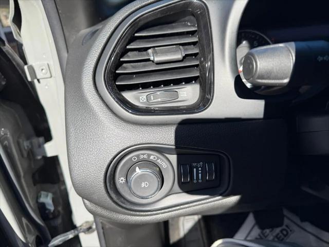 2022 Jeep Renegade Altitude 4x4