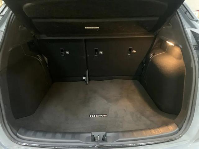2023 Nissan Kicks SR Xtronic CVT